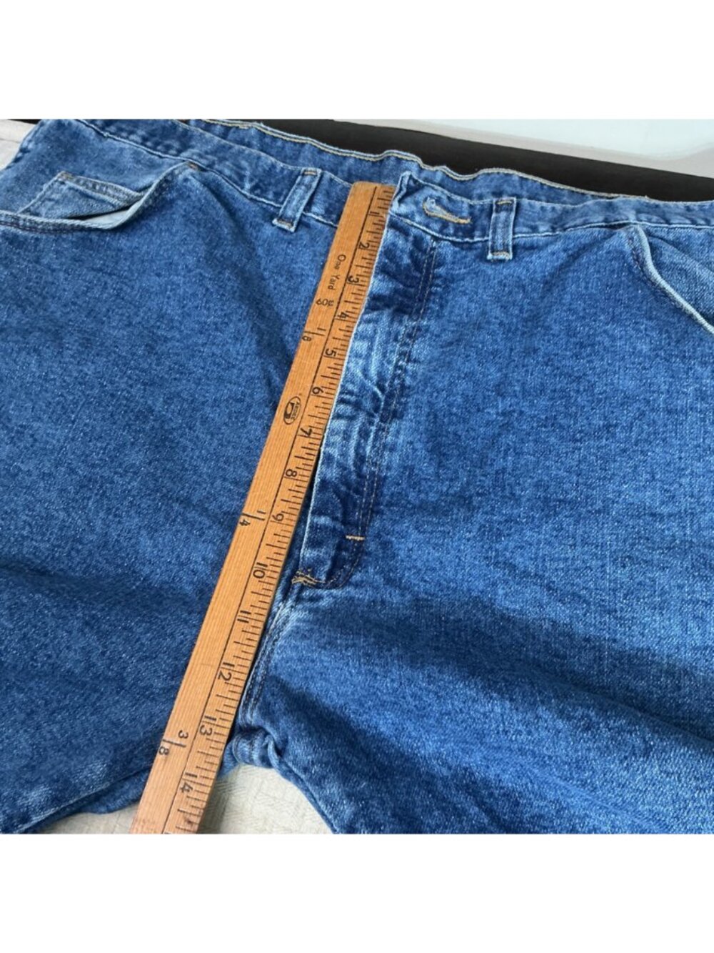 Wrangler Men's Classic Blue Denim Jeans 42x30 Relaxed Fit Premium Quality Style - Picture 9 of 9